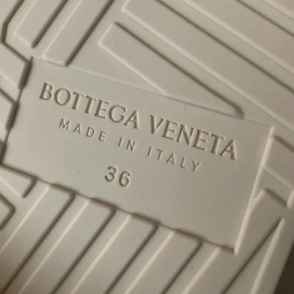 Spanking Brand New Bottega Veneta Summer Slides ❤️❤️ - Picture 7 of 13